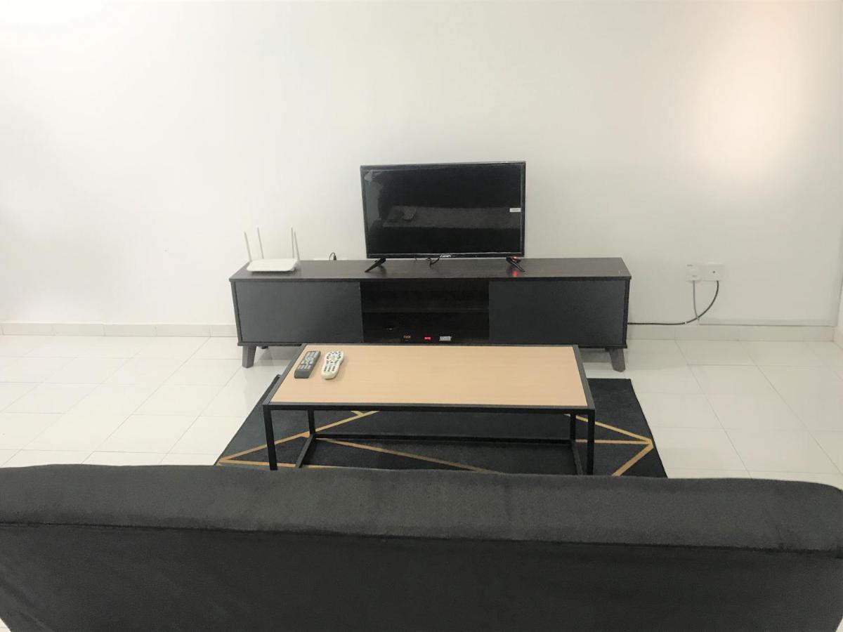 Oyo 90493 Jl Homestay Segamat Exteriér fotografie