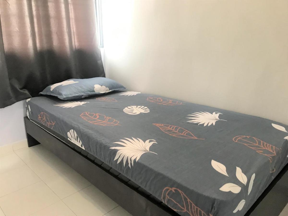 Oyo 90493 Jl Homestay Segamat Exteriér fotografie