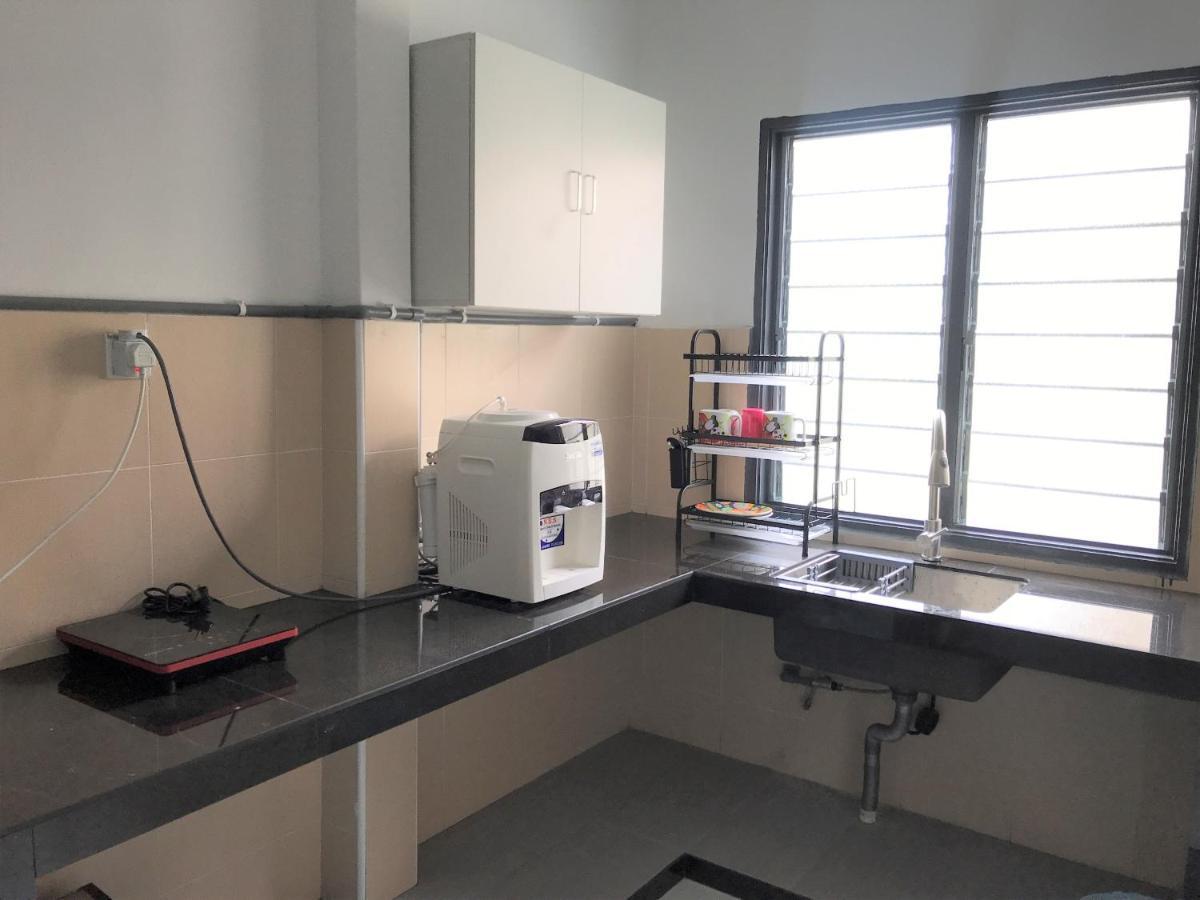 Oyo 90493 Jl Homestay Segamat Exteriér fotografie