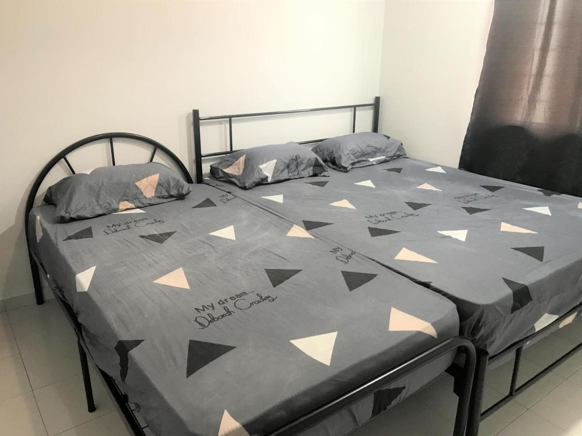 Oyo 90493 Jl Homestay Segamat Exteriér fotografie