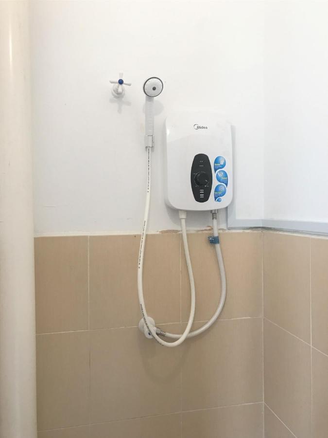 Oyo 90493 Jl Homestay Segamat Exteriér fotografie